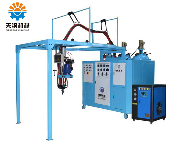 PU Pouring Production Line